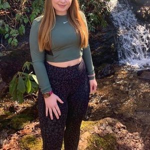 Nike pro green retro long sleeve crop top